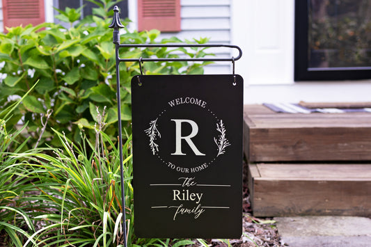 Personalized Metal Garden Sign – Family Monogram “Welcome to Our Home” Yard Flag