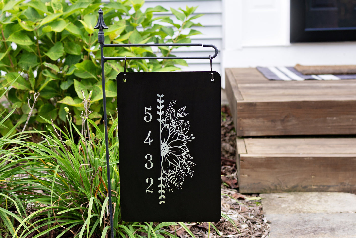 Custom House Number Metal Yard Sign – Aluminum Sunflower Address Sign