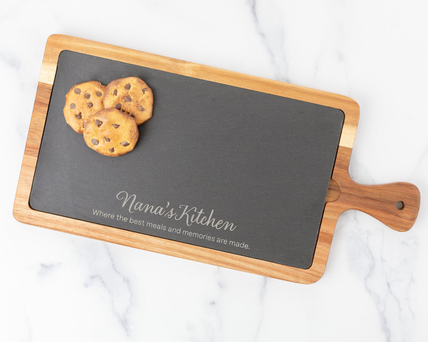 Personalized Slate & Acacia Serving Tray – "Nana’s Kitchen" Custom Charcuterie Board Gift