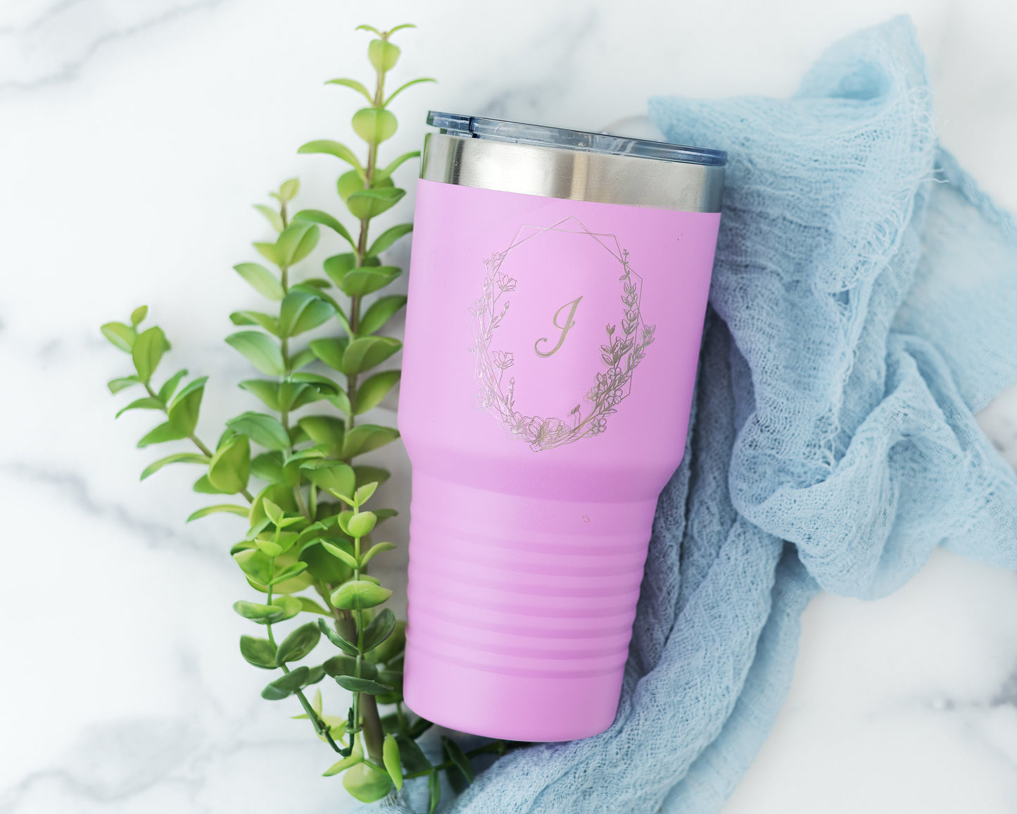 30oz Monogram Tumbler with Floral Wreath | Personalized Travel Mug for Gardeners & Moms